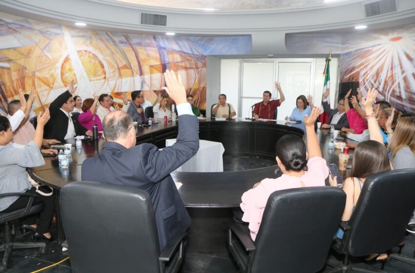 Aprueba Cabildo contenido y sede para primer informe de Elías Retes