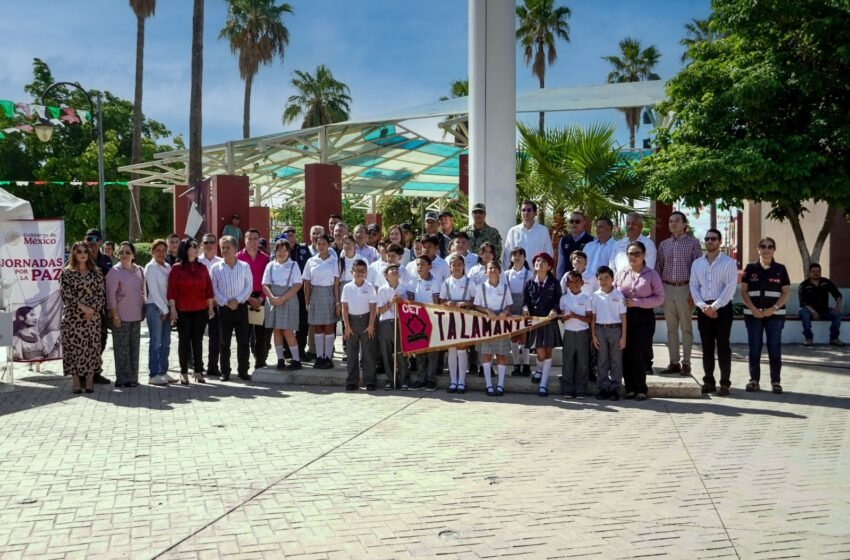 Encabezan Elías Retes y Fuerzas Armadas ceremonia patria