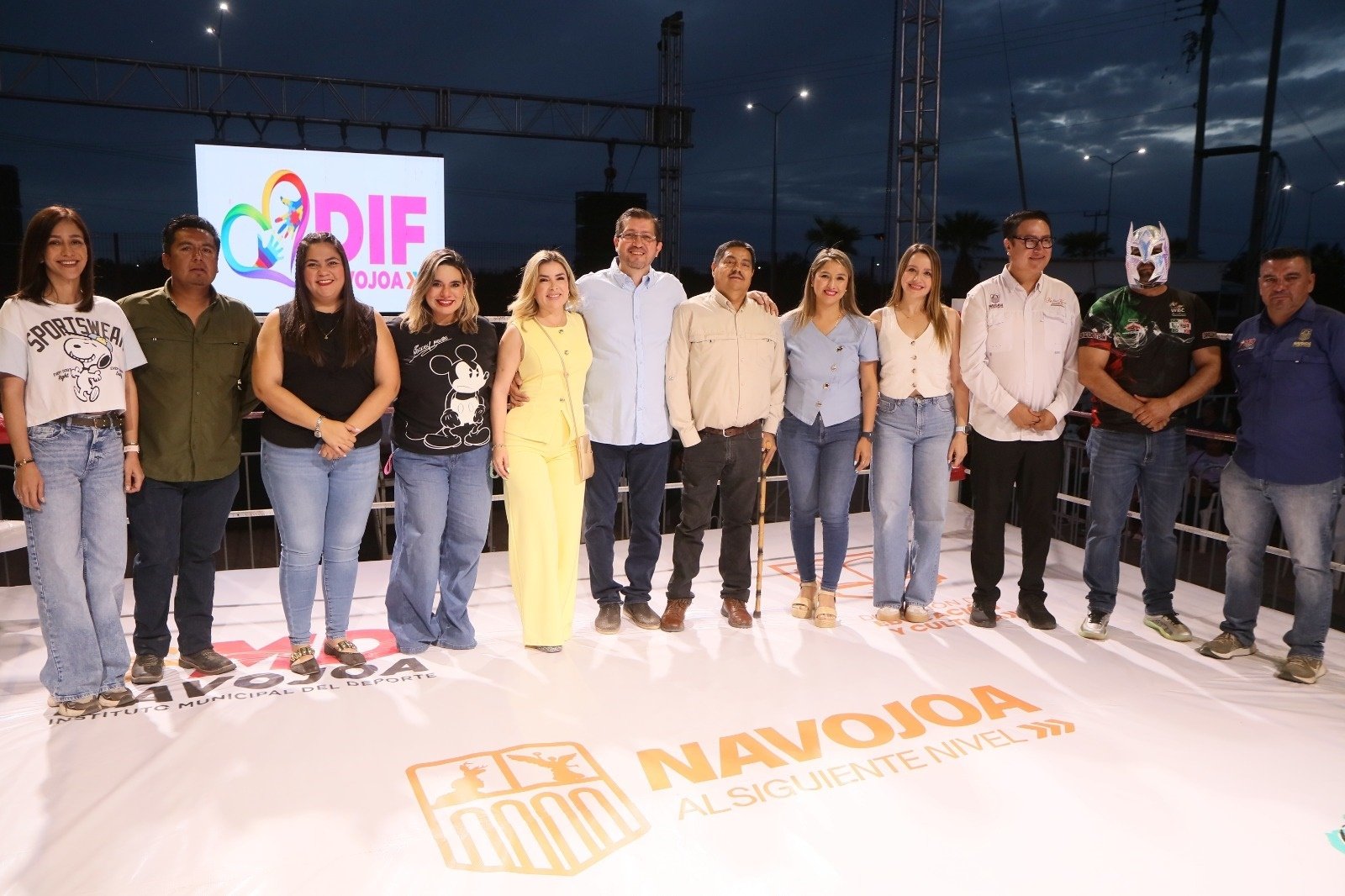 Vibran con Energía Miles de Navojoenses en Función de Lucha Libre Internacional por Día del Niño