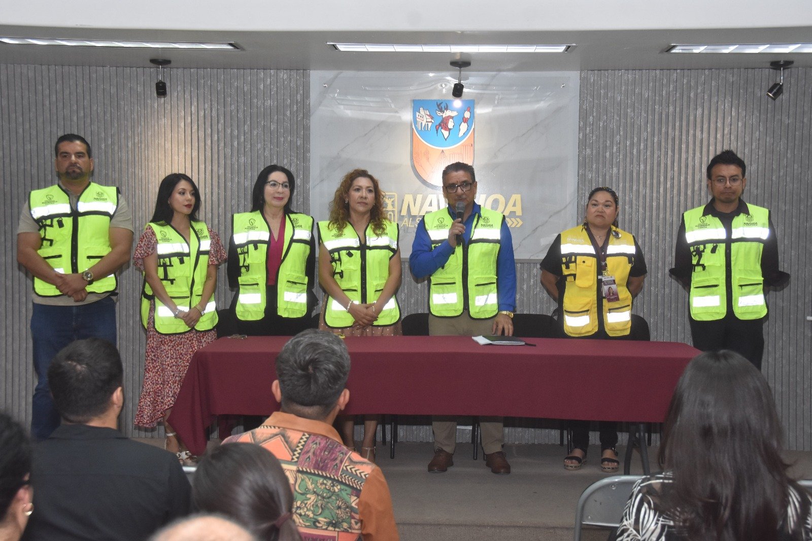 RECIBEN SERVIDORES PÚBLICOS MUNICIPALES CAPACITACIÓN PARA MANEJO DE CRISIS SUICIDAS Y CÓDIGO 100